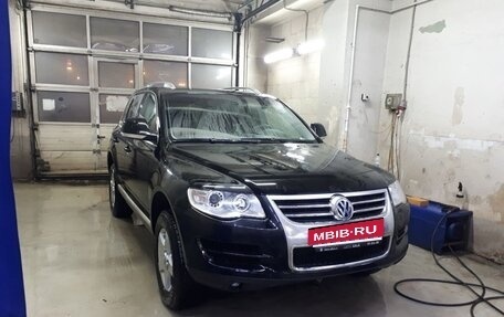 Volkswagen Touareg III, 2007 год, 1 600 000 рублей, 1 фотография