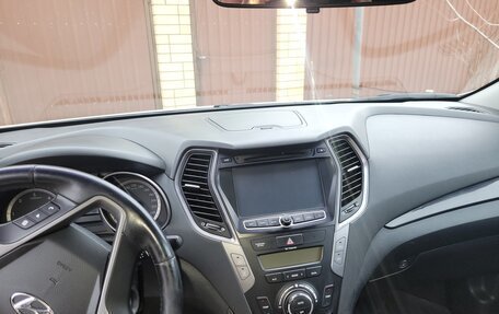 Hyundai Santa Fe III рестайлинг, 2013 год, 1 626 000 рублей, 9 фотография