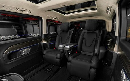 Mercedes-Benz V-Класс, 2025 год, 12 200 000 рублей, 24 фотография