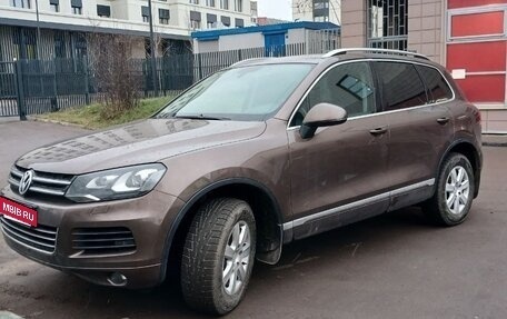 Volkswagen Touareg III, 2011 год, 2 000 000 рублей, 6 фотография