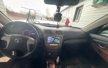 Toyota Camry, 2011 год, 1 350 000 рублей, 6 фотография