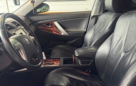 Toyota Camry, 2011 год, 1 350 000 рублей, 9 фотография