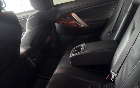 Toyota Camry, 2011 год, 1 350 000 рублей, 10 фотография