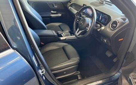 Mercedes-Benz GLB, 2021 год, 2 416 000 рублей, 3 фотография