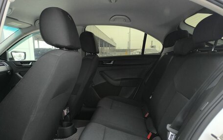 Skoda Rapid I, 2018 год, 990 000 рублей, 8 фотография