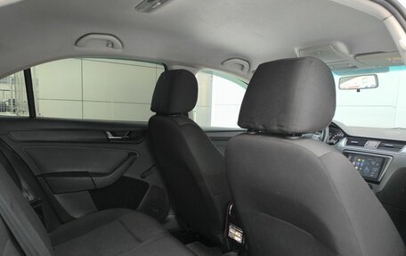 Skoda Rapid I, 2018 год, 990 000 рублей, 10 фотография