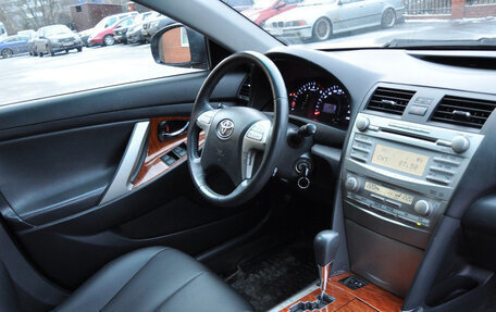 Toyota Camry, 2008 год, 1 200 000 рублей, 9 фотография