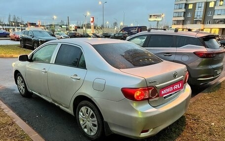Toyota Corolla, 2011 год, 690 000 рублей, 4 фотография