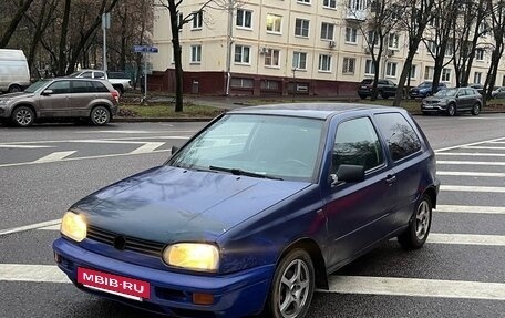 Volkswagen Golf III, 1993 год, 140 000 рублей, 2 фотография