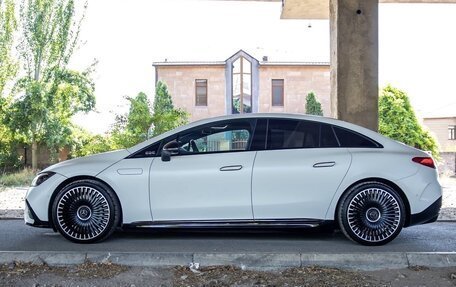 Mercedes-Benz EQE, 2023 год, 10 000 000 рублей, 17 фотография