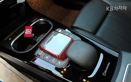 Mercedes-Benz A-Класс, 2022 год, 2 590 000 рублей, 7 фотография