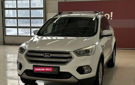 Ford Kuga III, 2017 год, 1 380 000 рублей, 2 фотография