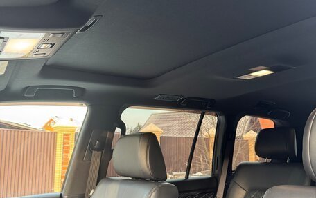 Toyota Land Cruiser 200, 2017 год, 7 200 000 рублей, 6 фотография