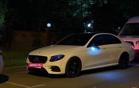 Mercedes-Benz E-Класс, 2017 год, 3 900 000 рублей, 19 фотография