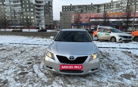 Toyota Camry, 2007 год, 1 080 000 рублей, 2 фотография