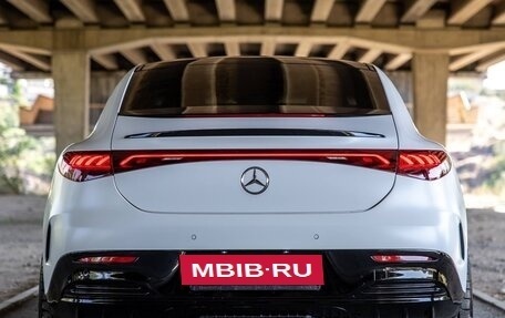 Mercedes-Benz EQE, 2023 год, 10 000 000 рублей, 11 фотография