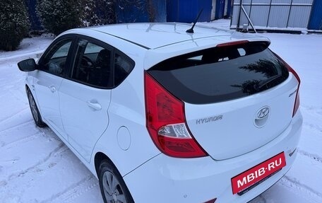 Hyundai Solaris II рестайлинг, 2015 год, 1 150 000 рублей, 11 фотография