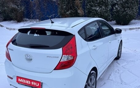 Hyundai Solaris II рестайлинг, 2015 год, 1 150 000 рублей, 13 фотография