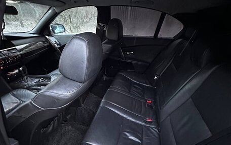 BMW 5 серия, 2004 год, 768 000 рублей, 11 фотография