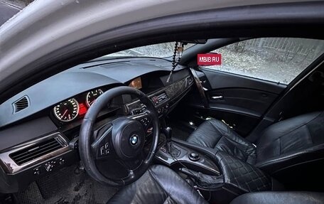 BMW 5 серия, 2004 год, 768 000 рублей, 9 фотография