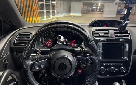 Volkswagen Scirocco III рестайлинг, 2015 год, 2 750 000 рублей, 7 фотография