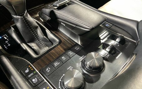 Lexus LX III, 2016 год, 6 350 000 рублей, 19 фотография