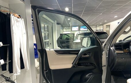 Lexus LX III, 2016 год, 6 350 000 рублей, 31 фотография