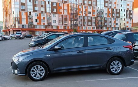 Hyundai Solaris II рестайлинг, 2021 год, 1 850 000 рублей, 4 фотография