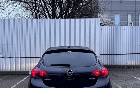 Opel Astra J, 2011 год, 670 000 рублей, 5 фотография