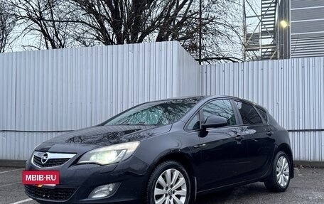 Opel Astra J, 2011 год, 670 000 рублей, 3 фотография