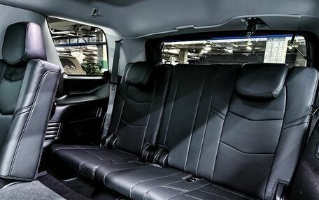 Cadillac Escalade IV, 2018 год, 5 499 000 рублей, 30 фотография