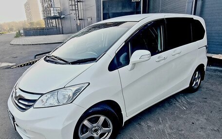 Honda Freed I, 2012 год, 1 255 000 рублей, 2 фотография