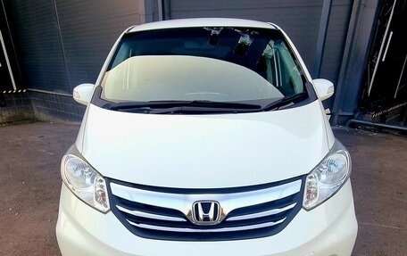 Honda Freed I, 2012 год, 1 255 000 рублей, 7 фотография