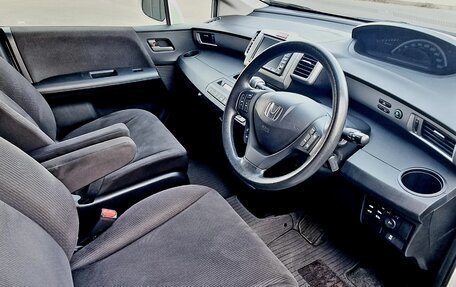 Honda Freed I, 2012 год, 1 255 000 рублей, 40 фотография