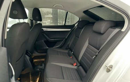 Skoda Octavia, 2018 год, 1 850 000 рублей, 10 фотография