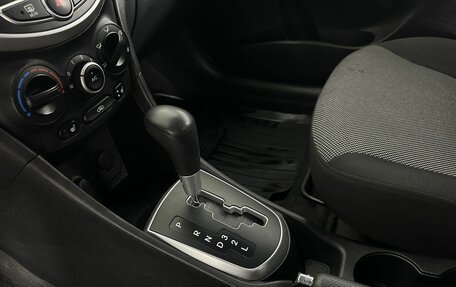 Hyundai Solaris II рестайлинг, 2012 год, 840 000 рублей, 13 фотография