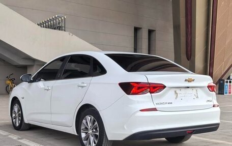 Chevrolet Monza, 2022 год, 1 090 000 рублей, 4 фотография