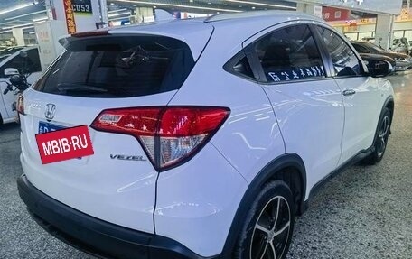 Honda Vezel, 2022 год, 1 440 000 рублей, 3 фотография