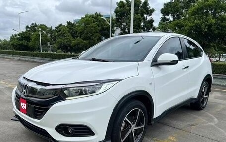 Honda Vezel, 2022 год, 1 430 000 рублей, 1 фотография