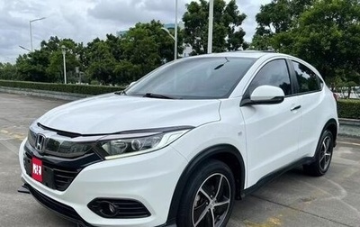Honda Vezel, 2022 год, 1 430 000 рублей, 1 фотография