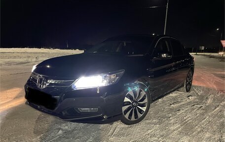 Honda Accord IX рестайлинг, 2013 год, 1 860 000 рублей, 1 фотография
