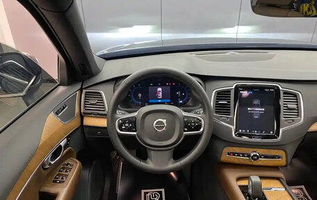 Volvo XC90 II рестайлинг, 2024 год, 6 750 911 рублей, 7 фотография