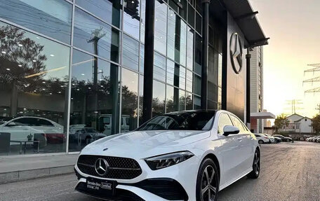 Mercedes-Benz A-Класс, 2022 год, 2 495 586 рублей, 1 фотография