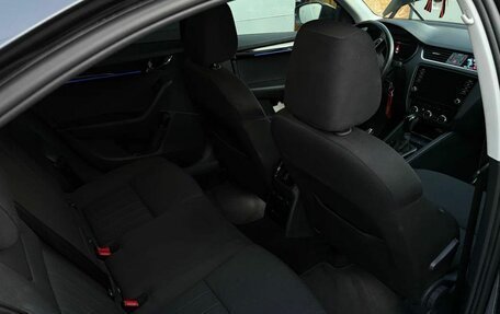 Skoda Octavia, 2019 год, 1 950 000 рублей, 11 фотография