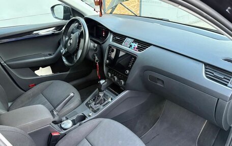 Skoda Octavia, 2019 год, 1 950 000 рублей, 27 фотография