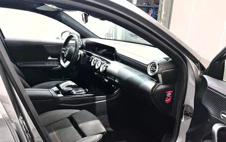 Mercedes-Benz A-Класс, 2022 год, 2 520 586 рублей, 12 фотография