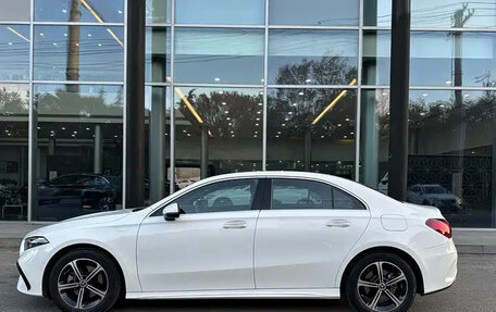 Mercedes-Benz A-Класс, 2022 год, 2 495 586 рублей, 3 фотография