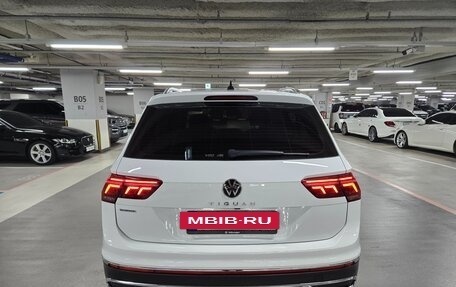 Volkswagen Tiguan II, 2022 год, 2 664 334 рублей, 4 фотография