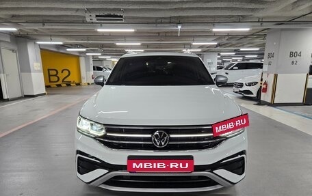 Volkswagen Tiguan II, 2022 год, 2 664 334 рублей, 3 фотография