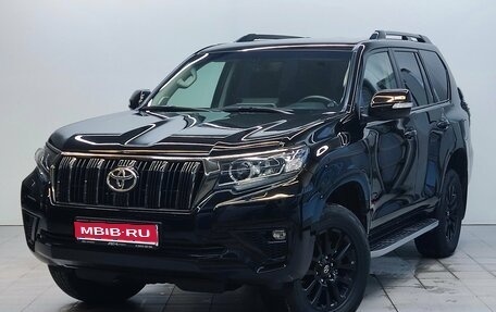 Toyota Land Cruiser Prado 150 рестайлинг 2, 2021 год, 7 877 000 рублей, 1 фотография